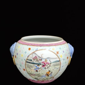A Precious Famille-Rose Character and Story Pattern Painted Gold Beast Ears Jar