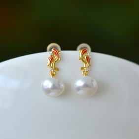 A Pair of Exquisite Sterling Silver Inlaid Pearl Enamel Earrings