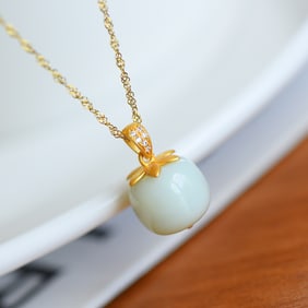 An Exquisite Sterling Silver Inlaid White Jade Pendant
