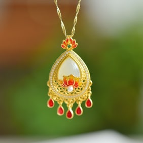 An Exquisite Sterling Silver Inlaid White Jade Enamel Pendant