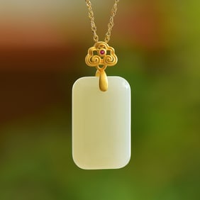 An Exquisite Sterling Silver Inlaid White Jade Pendant
