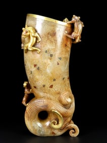 A Rare Ancient jade inlaid gold horn cup