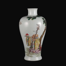 A Rare Famille Rose Figure Pattern Vase