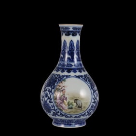 A Rare Blue and White Famille Rose Figure Story Pattern Vase