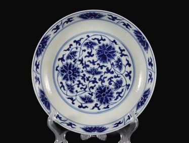 A Rare Blue and White Lotus Flower Pattern Plate