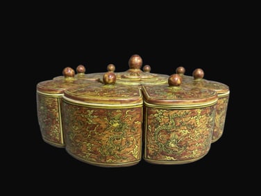 A Rare Yellow Glazed Dragon Pattern Box