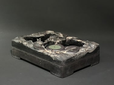 A Rare Bat patterned inkstone