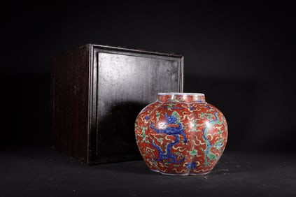 A Rare Blue and White Red Ground Dragon Pattern Jar
