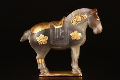 A Rare Agate Cover with Gold Horse