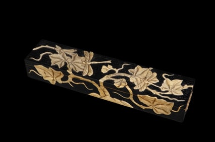 A Rare Shoushan Stone Flower Pattern Fan Box