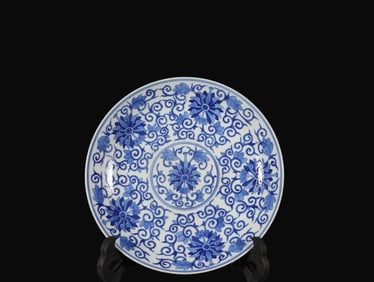 A Rare Blue and White Flower Pattern Plate