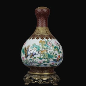 A Rare Famille Rose Relief Flower and Bird Pattern with Gold Tracery and Copper Base Vase