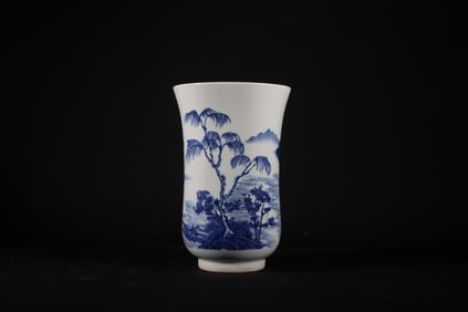 A Rare Blue and white figure landscape pattern vase