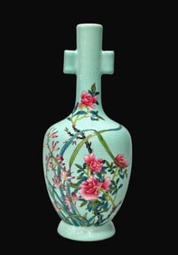 A Rare Enamel Green Glazed Flower Pattern Double-Ears Vase,With poem