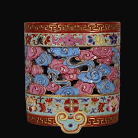 A Rare Enamel carving Outline in gold Blue and White Auspicious Cloud and Flower Pattern Brush Pot
