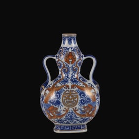 A Rare Blue and White Iron Red Gilded Red Dragon Pattern Gourd Vase