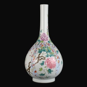 A Rare Famille Rose Peony Pattern Vase