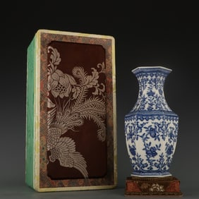 A Rare Blue and White Lotus Pomegranate Pattern Hexagonal bottle Vase