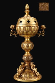 A Rare Red copper body gilt official hat rack ornament