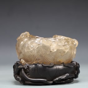 A Exquisite Crystal Brush Washer