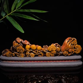 An Exquisite Shoushan Stone Chi-Dragon Pattern Flower and Fruit Pattern Ornament
