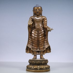 An Exquisite Coppery Statue of Sakyamuni