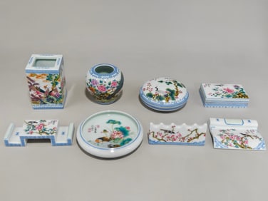 A Set of Fine Enamel Flower and Bird Pattern Pine and Crane Pattern with poem Brush Holder Brush