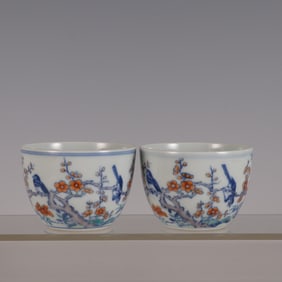 A Pair of Exquisite DoucaI Flower and Bird Pattern Cup