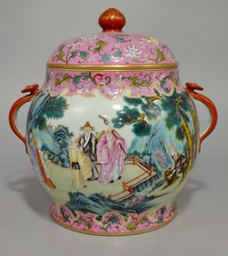 An Exquisite Famille-Rose Lotus Pattern Character and Story Pattern Double-Ears Jar