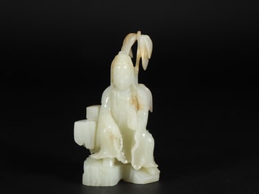 An Exquisite White Jade Statue of Avalokitesvara