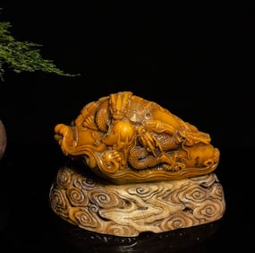 An Exquisite Shoushan Stone Dragon Pattern Seal Ornament