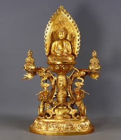 An Exquisite Gilt Bronze Buddha Statue