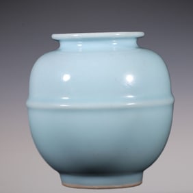 An Exquisite Sky Blue Glazed Brush Washer
