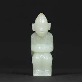 An Exquisite Archaic Jade Figure Ornament