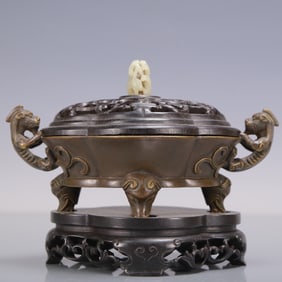 A Exquisite Coppery Double-Ears Censer