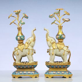A Exquisite A pair of Cloisonne Lotus Pattern Elephant Ornament