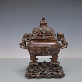 A Exquisite Eaglewood Double-Ears Censer