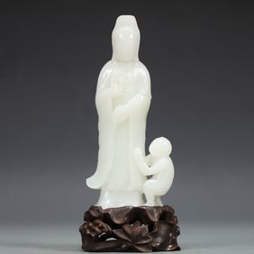 A Exquisite White Jade Statue of Avalokitesvara