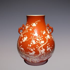 An Exquisite Iron-Red Flower Pattern Double-Ears Vase