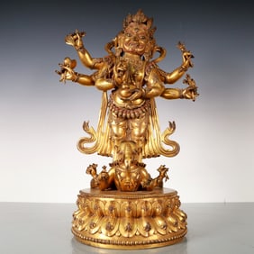 A Exquisite Gilt Bronze Six-arms Statue of Vajra Buddha statue