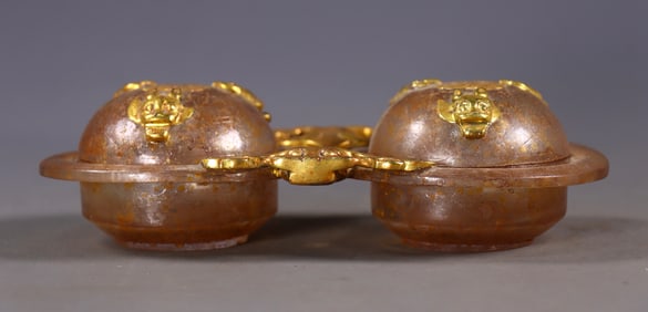 An Exquisite Glass Cover with Gold Beast-Face Pattern Brush Washer