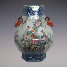 An Exquisite Famille-Rose Blue and White Flower and Bird Pattern Double-Ears Vase