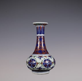 An Exquisite Blue and White Wucai Lotus Pattern Vase