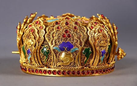 An Exquisite Gilt Bronze Inlaid Gems Crown
