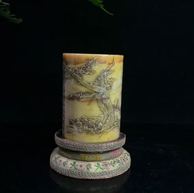 An Exquisite Shoushan Stone Landscape and Figure Pattern with poem Seal Ornament