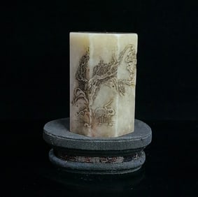 An Exquisite Shoushan Stone Pine and Crane Pattern with poem Seal Ornament