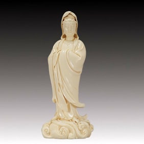 A Exquisite Ding yao Statue of Avalokitesvara Buddha statue