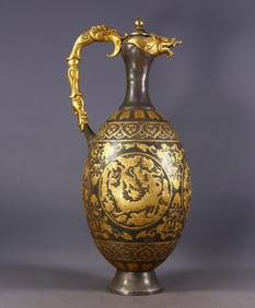 An Exquisite Gilt Dragon and Phoenix Pattern Ewer