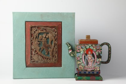 An Exquisite Purple Sands Enamel Buddha Statue Pattern Teapot