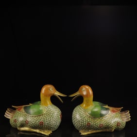 A Pair of Ecmxquisite Cloisonne Flower Pattern Mandarin Duck Ornaments